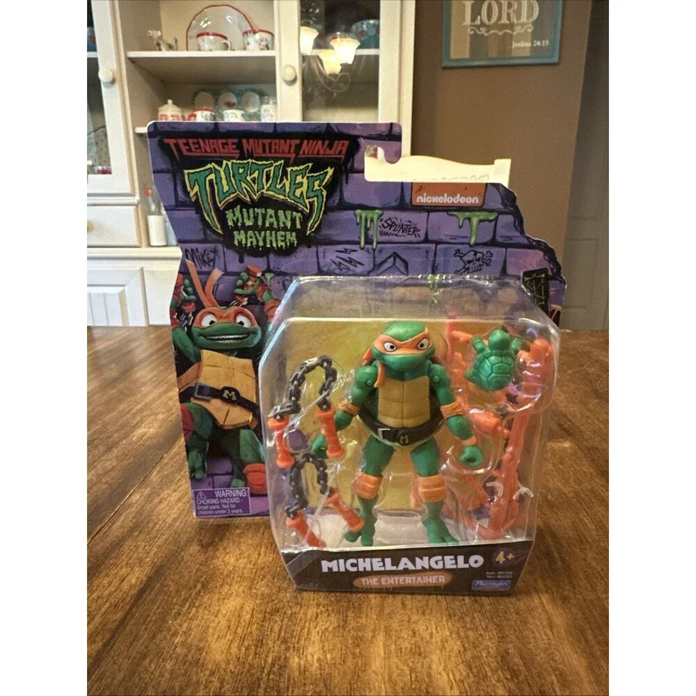 Teenage Mutant Ninja Turtles Mutant Mayhem MICHELANGELO The Entertainer Figure